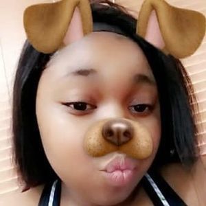 Meet your Posher, Queensavo